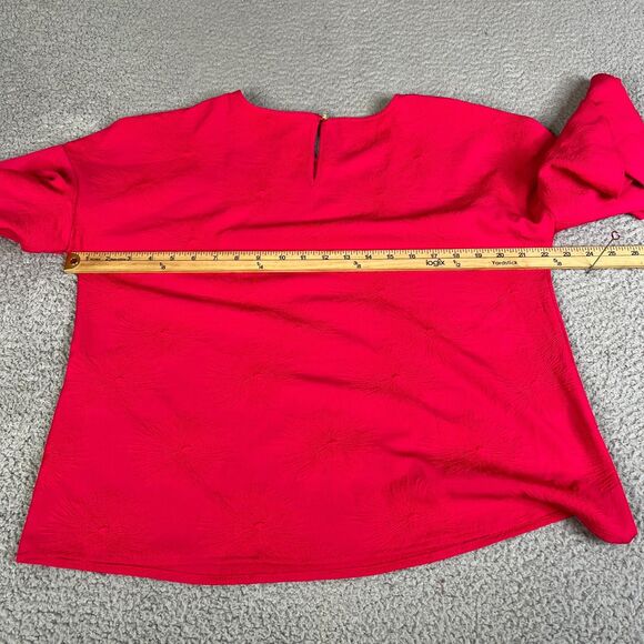 Liz Clairborne Blouse Womens M Red Floral Bell Sleeve Stretch Textured - Picture 7 of 12